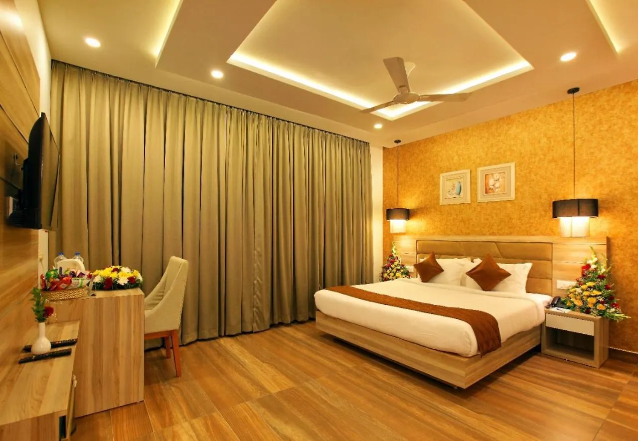 Hotel Veliyil Castles Alappuzha